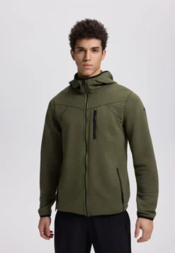 ICEPEAK Beckey